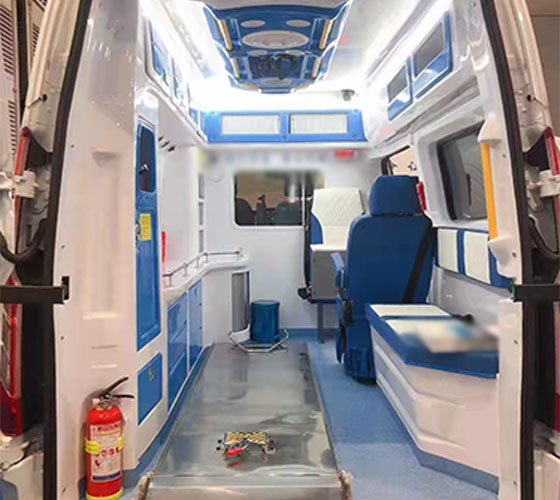 托里县车辆内部展示